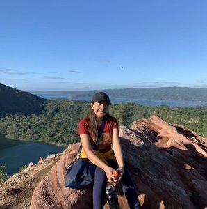 Meet your Posher, Weng